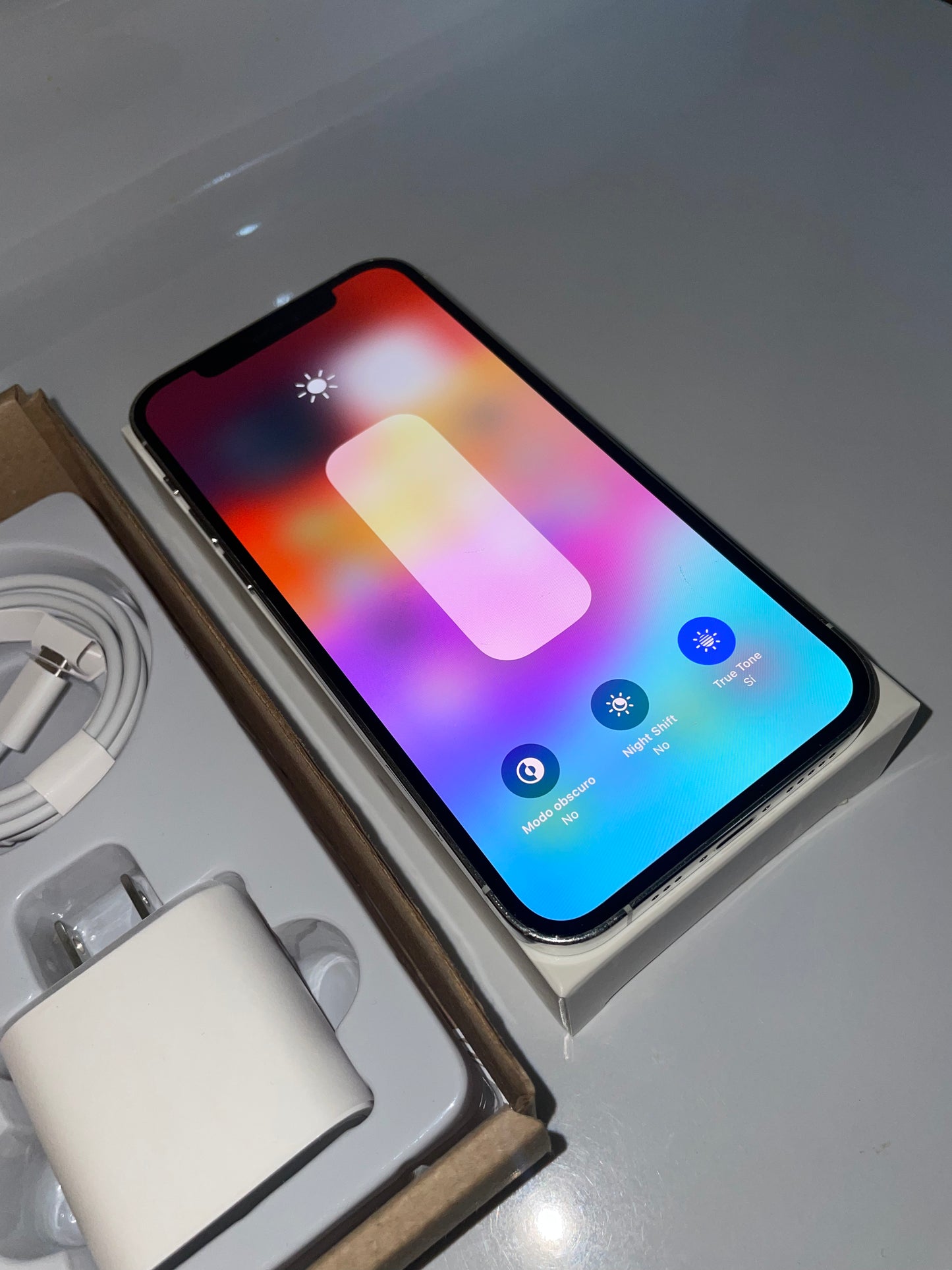 iPhone 12 Pro Silver 128GB - Condición batería: 84%